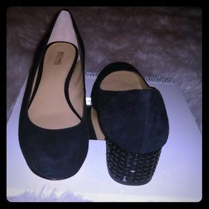 Michael Kors suede pumps